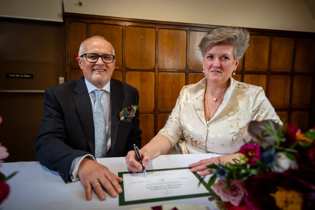 Alison & Billy – The George Hotel Wedding, Stamford, photo 4