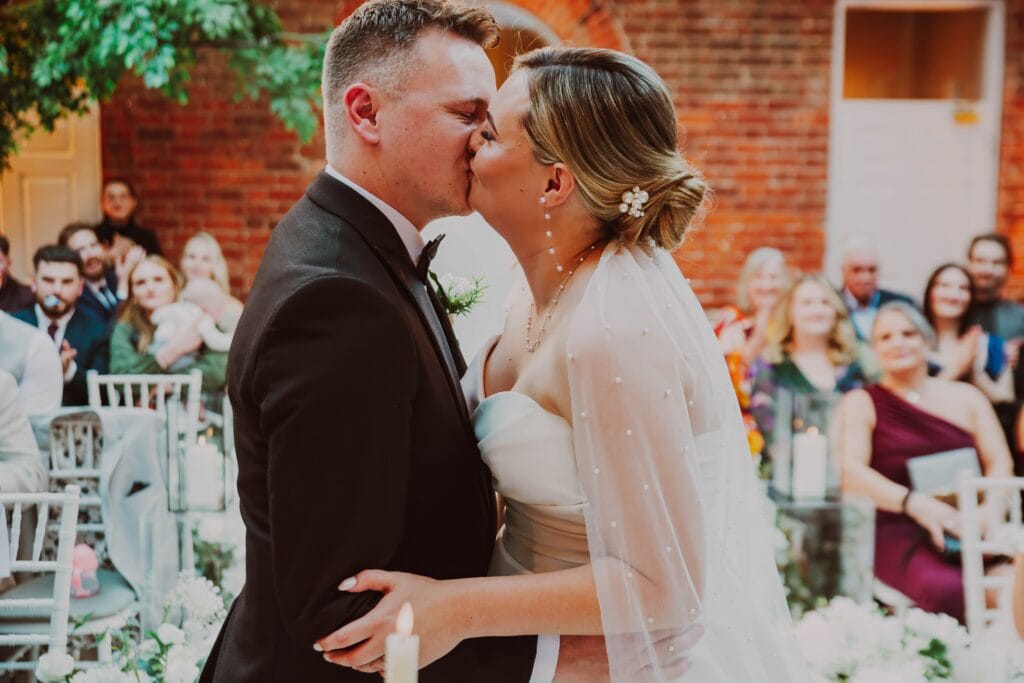 Holly & Joe – Winstanley House, Wedding Photographer Leicester, photo 5