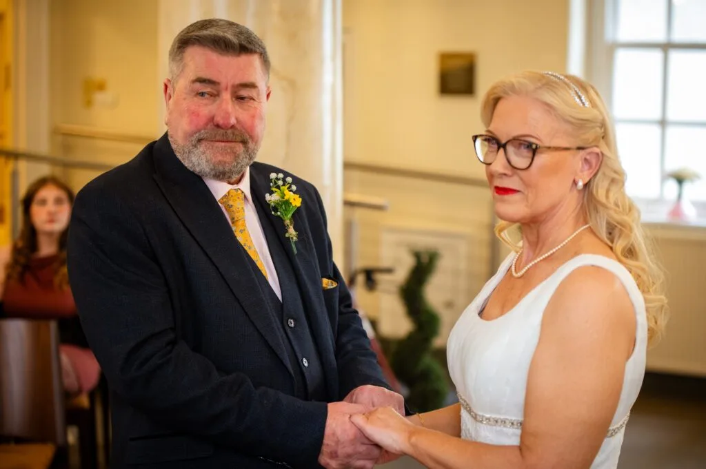 Sue & Robert – Wedding Photographer Cleethorpes, photo 6