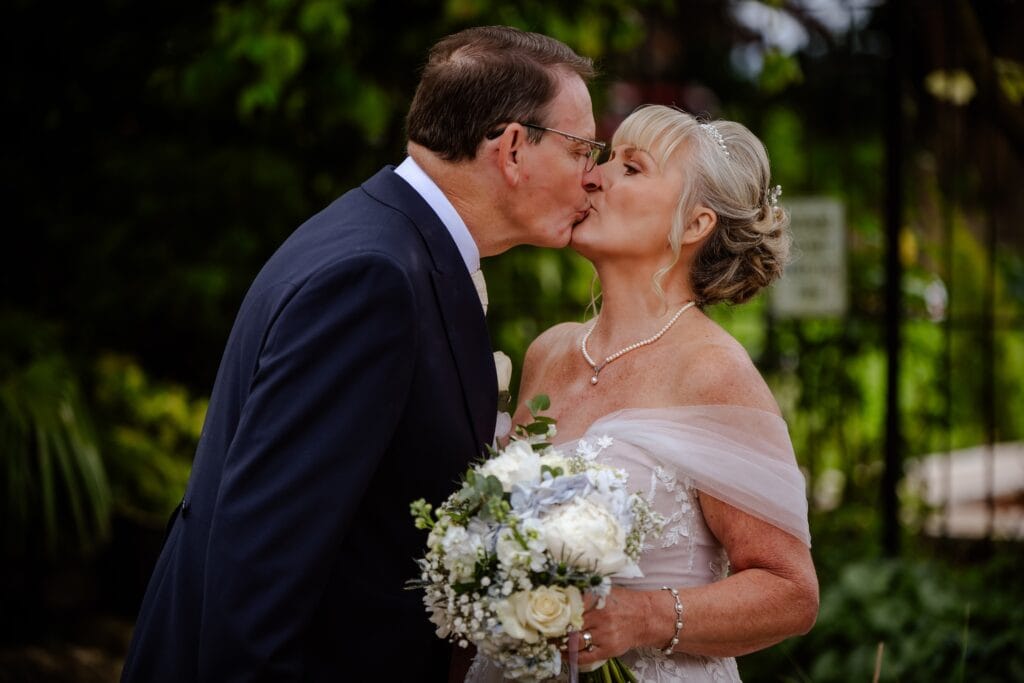 Jenny & Peter – The Stanwick Hotel, photo 8