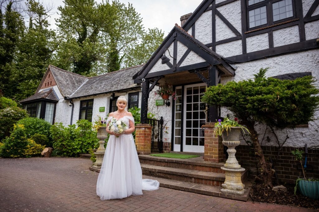 Jenny & Peter – The Stanwick Hotel, photo 28