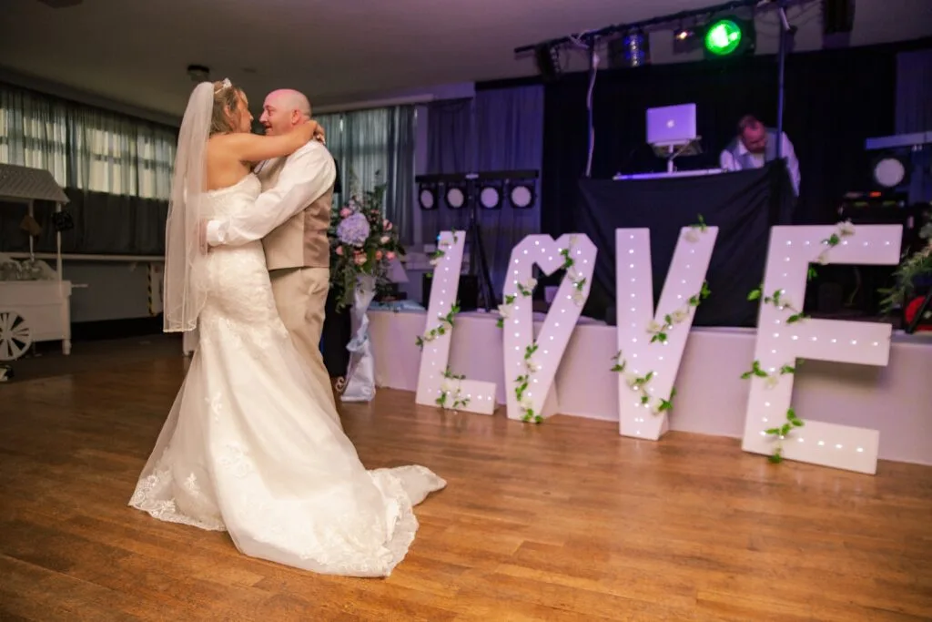 Emily & Lee – Wedding Photographer Derby, photo 8