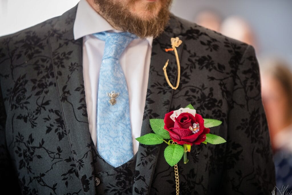 Kelly & Andrew – Stamford Registry Office, photo 1