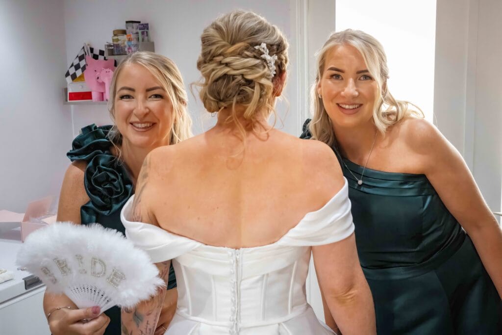 Laura & Jack – Leicester Wedding Photographer, photo 3